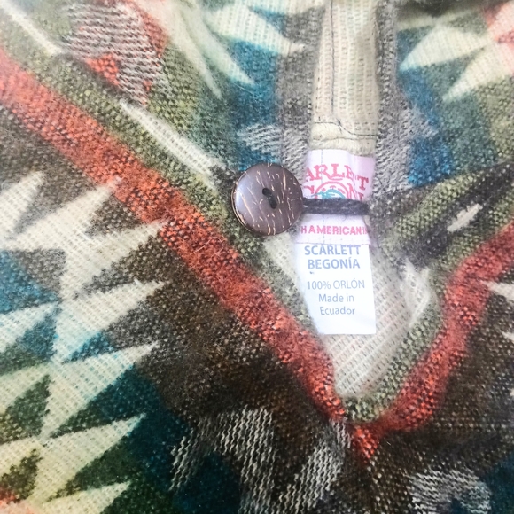 Hooded Western Aztec Poncho - Picture 4 of 6